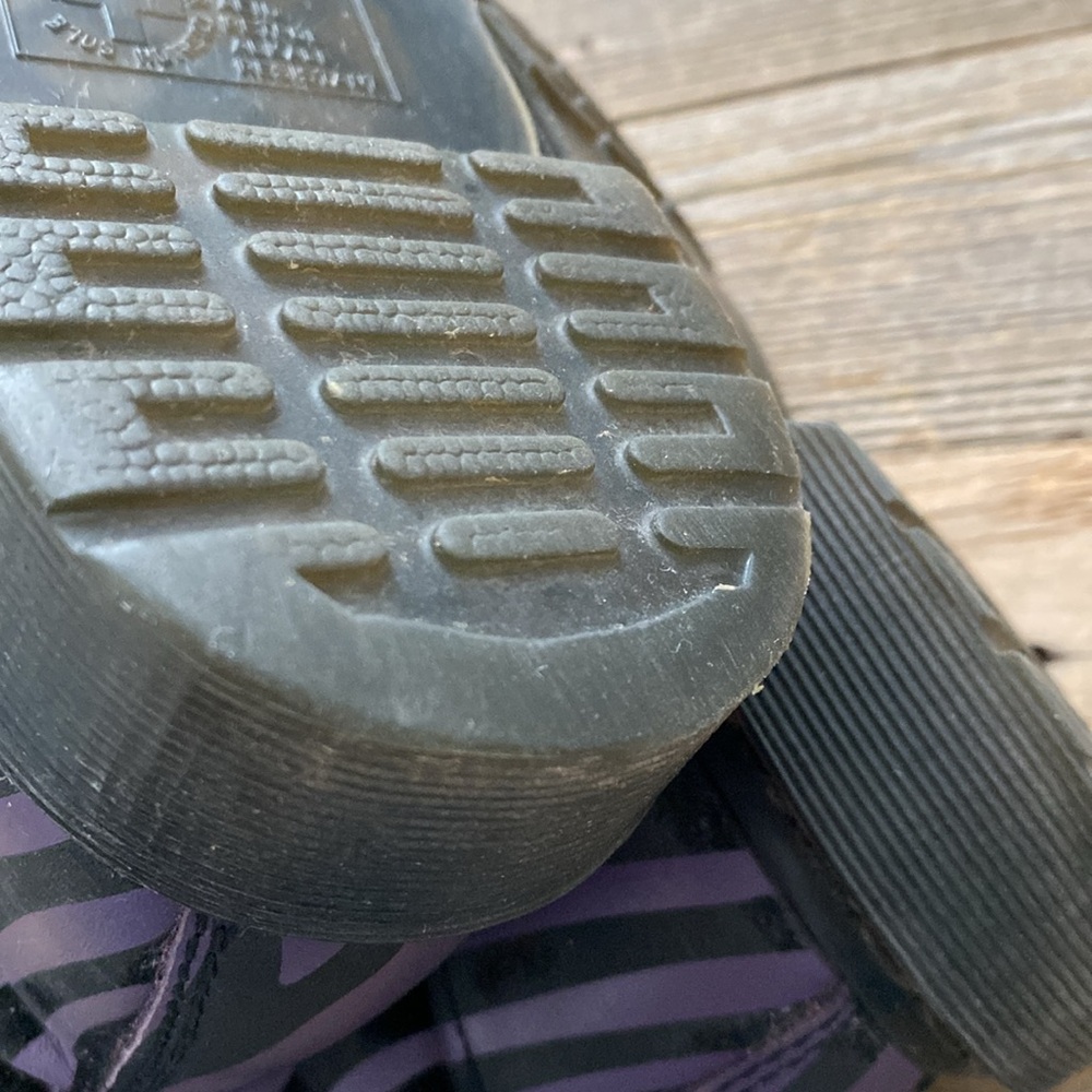 Dr. Marten Purple/Black Zebra Striped Pascal Boots. Size 7 (EU38). - Picture 10 of 10